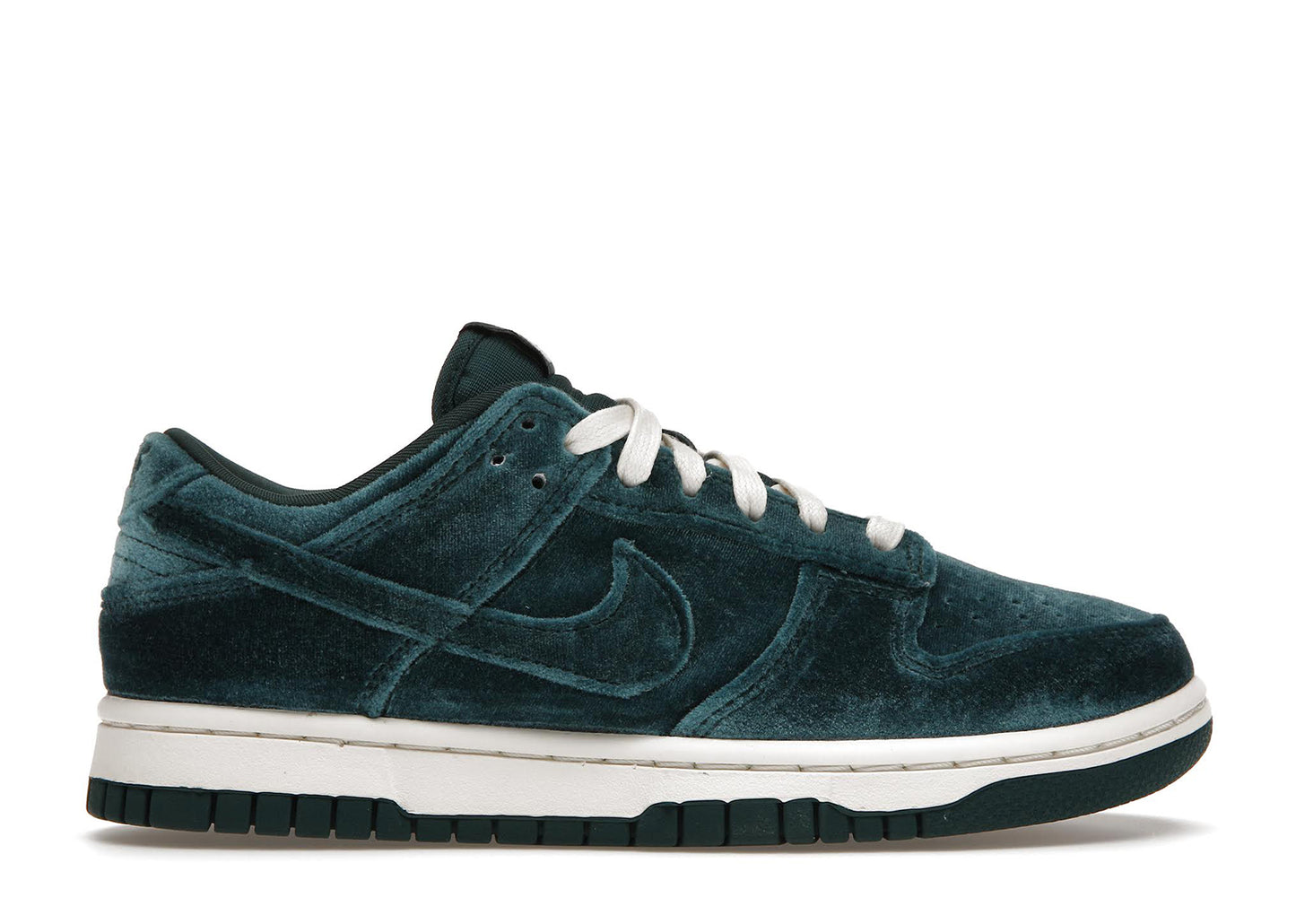 NIKE DUNK LOW VELVET TEAL (W)