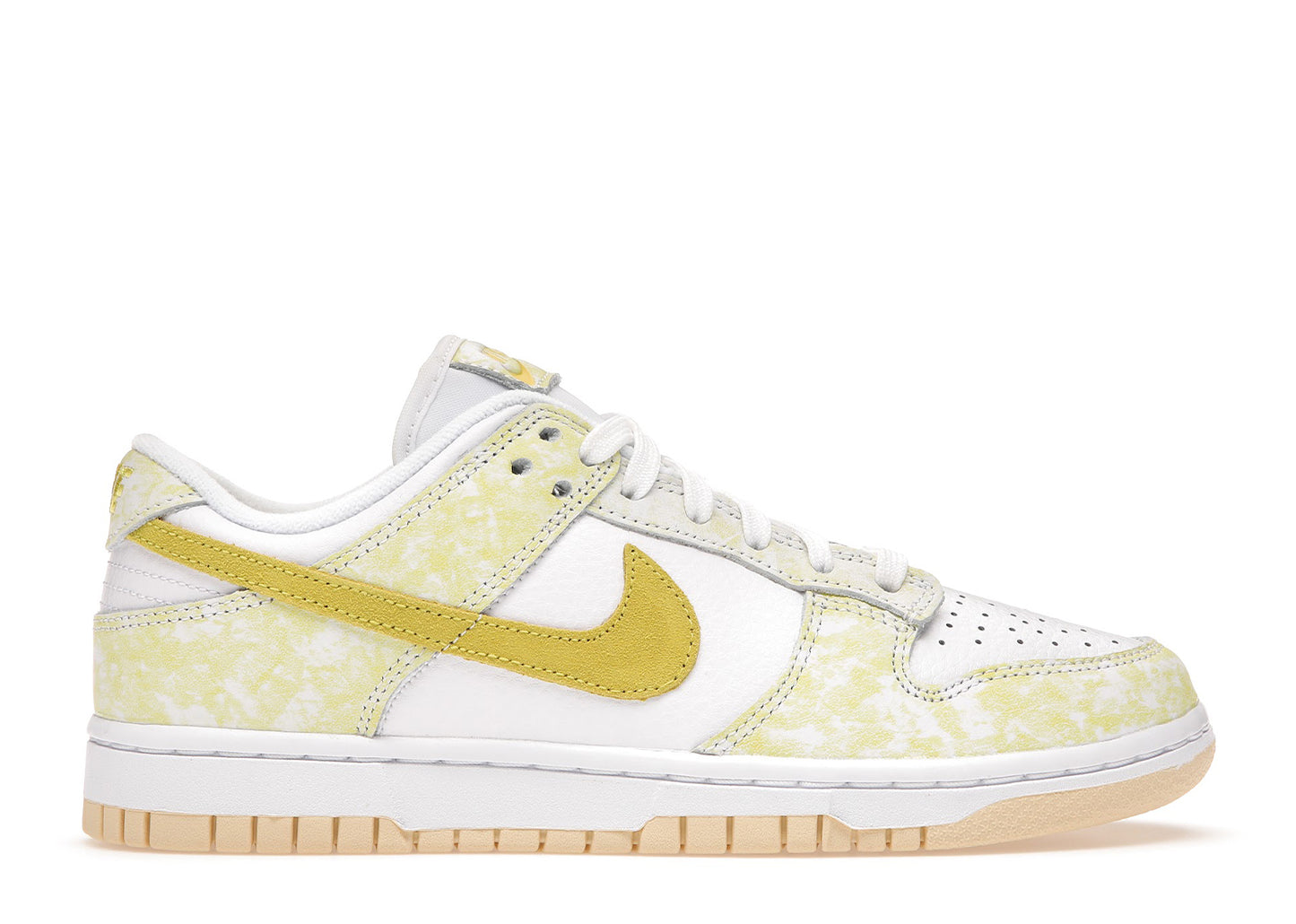 NIKE DUNK LOW YELLOW STRIKE (WOMEN'S)